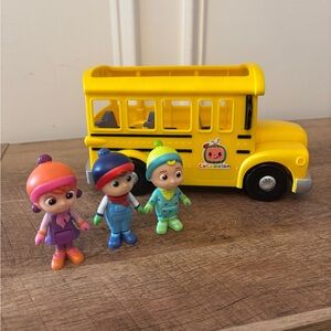 Like New Cocomelon Musical School Bus With 3 Figures